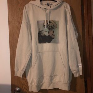 Official H&M Ariana Grande Merch Sweatshirt